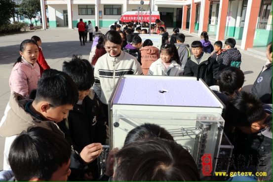 科普进校园 科学润童心丨 张山子镇中心小学开展“科普大篷车进校园”活动（图）